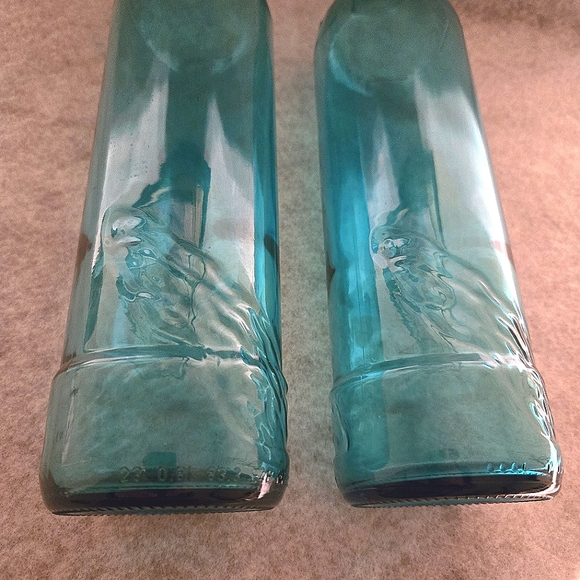 Seltzer Bottles Aqua Blue Glass Set of 2 VTG Antique Reproductions - Picture 6 of 6